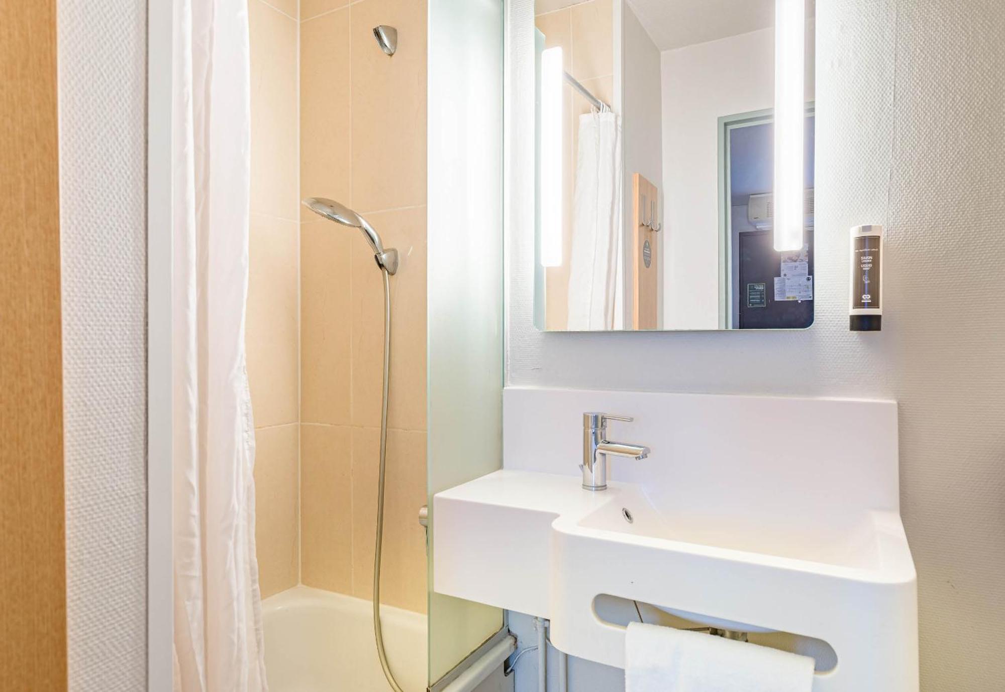 B&B Hotel Tours Sud Joué-lés-Tours Dış mekan fotoğraf